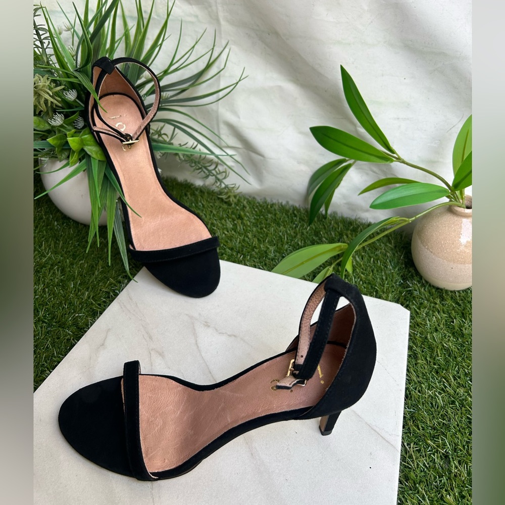 Joie Maisie Suede Sandal black women size 7.5 new no box - Picture 15 of 15